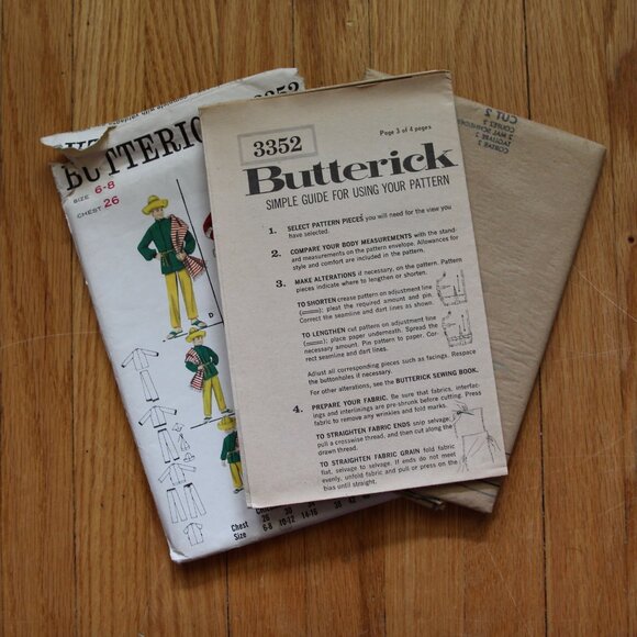 Vintage Butterick Children's Costume patterns - Picture 9 of 9